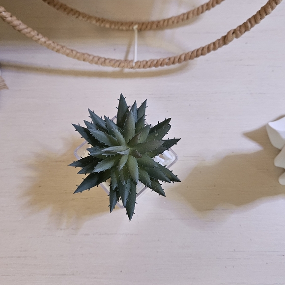 Home Decor Bundle - Picture 5 of 11